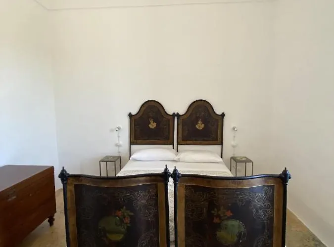 Galeta Masseria Bed & Breakfast 3*