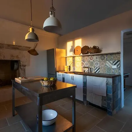 Galeta Masseria فندق مبيت وإفطار